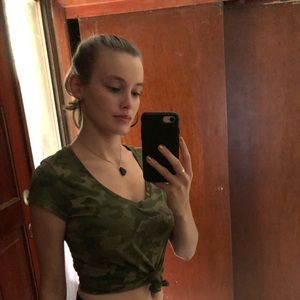 Meet your Posher, Katlyn